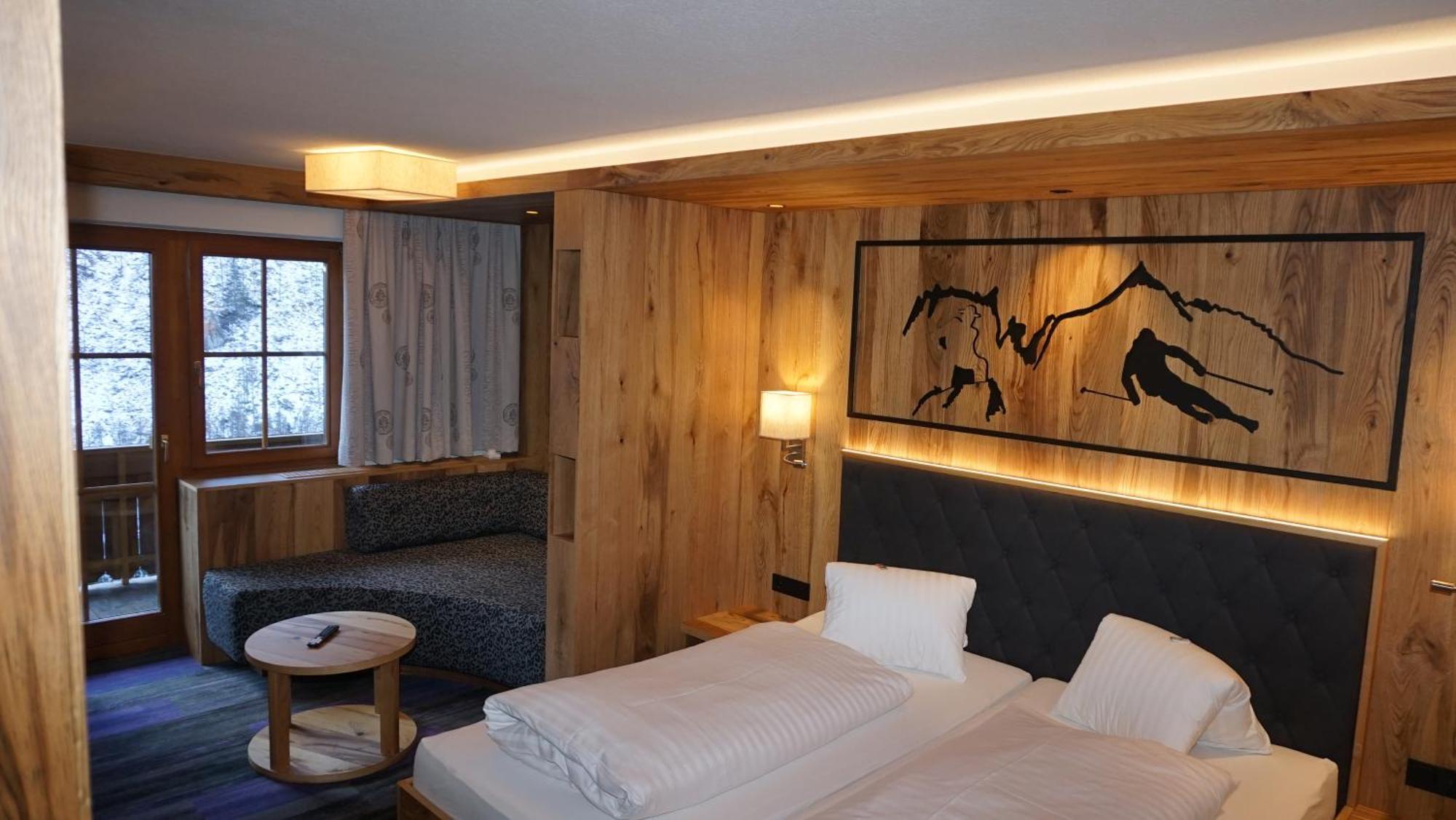 Alpin Panoramahotel Laerchenhof Heiligenblut Bagian luar foto