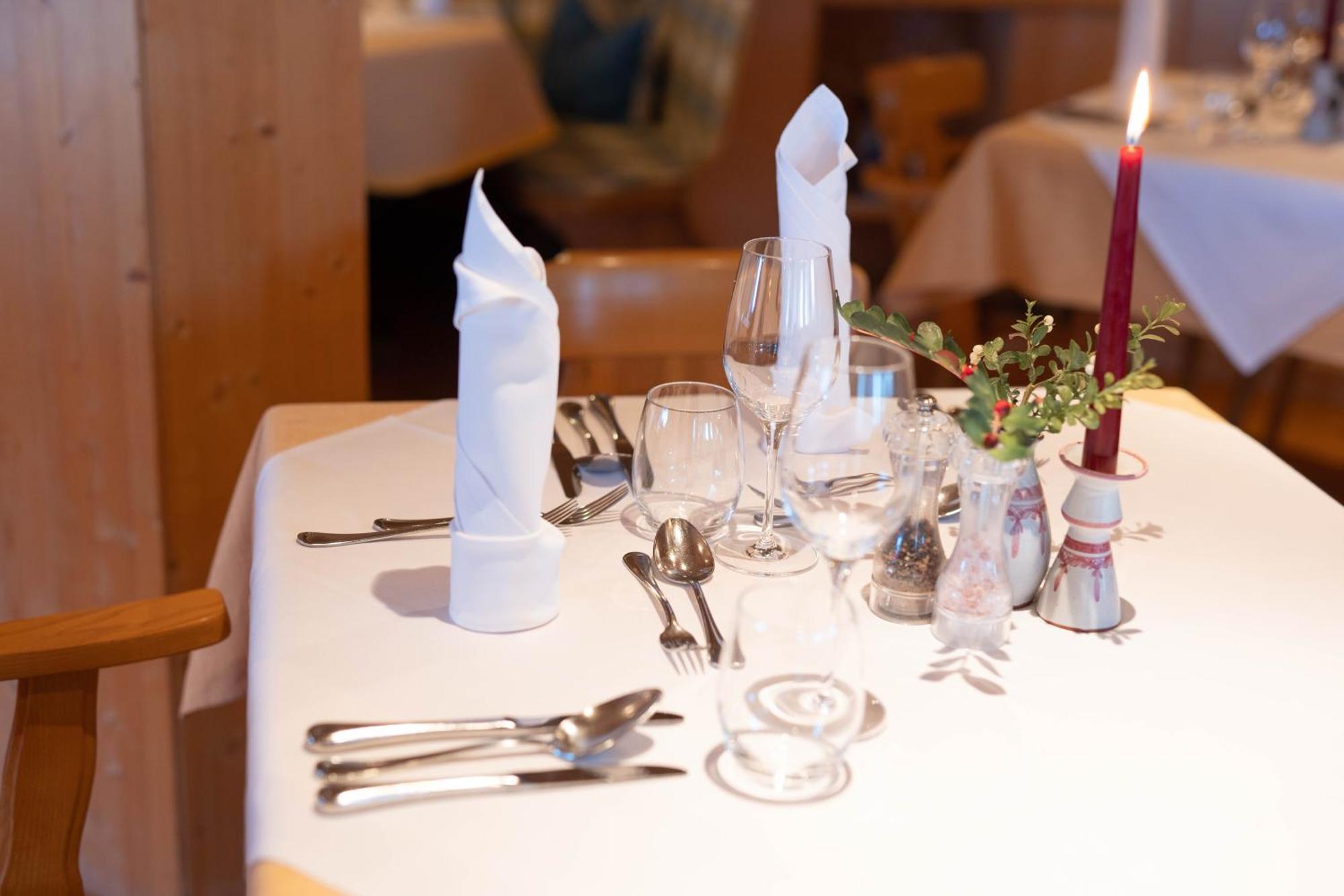 Alpin Panoramahotel Laerchenhof Heiligenblut Bagian luar foto