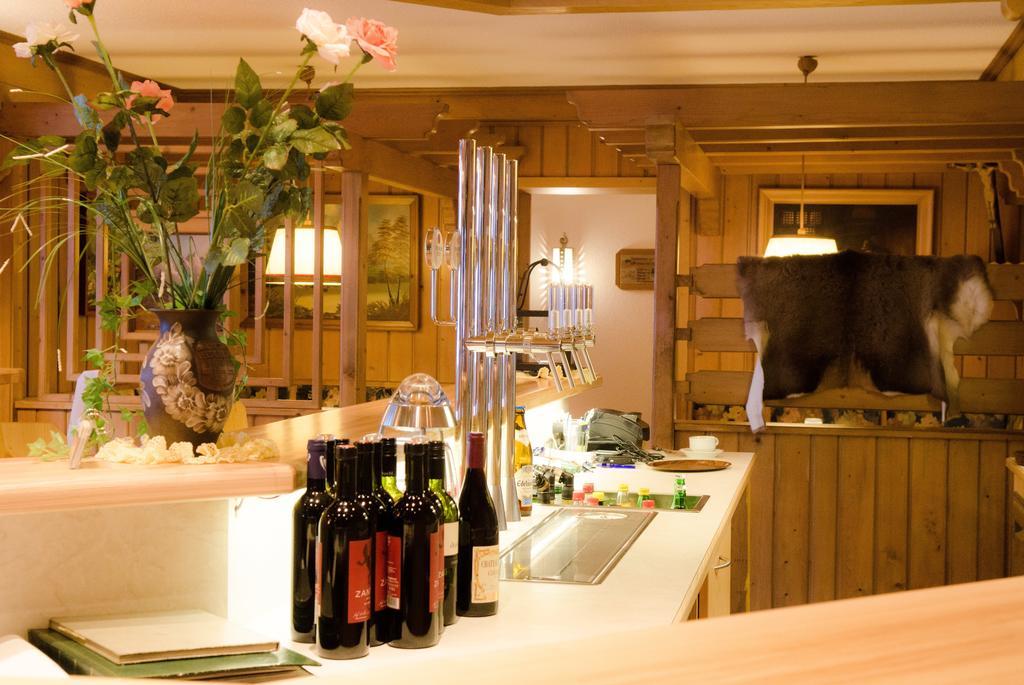 Alpin Panoramahotel Laerchenhof Heiligenblut Bagian luar foto